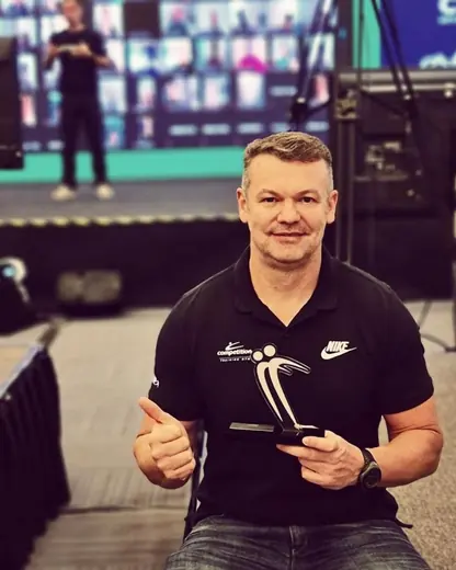 Fernando Jaeger com premiação